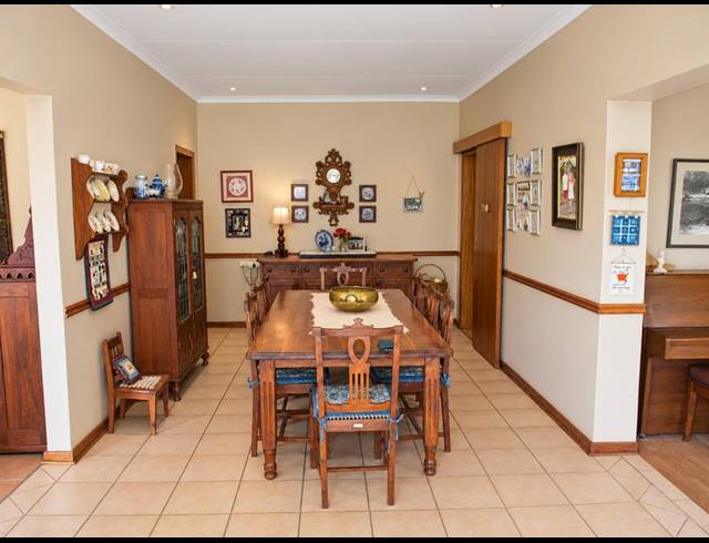 FARM FOR SALE IN BAINSVLEI